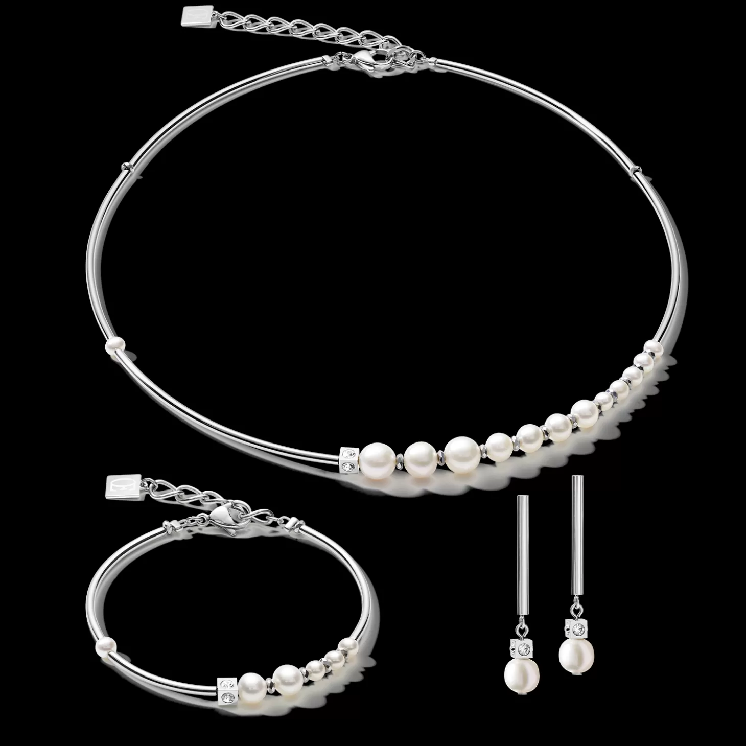 COEUR DE LION Bracelet Asymmetry Freshwater Pearls & Stainless Steel White-Silver