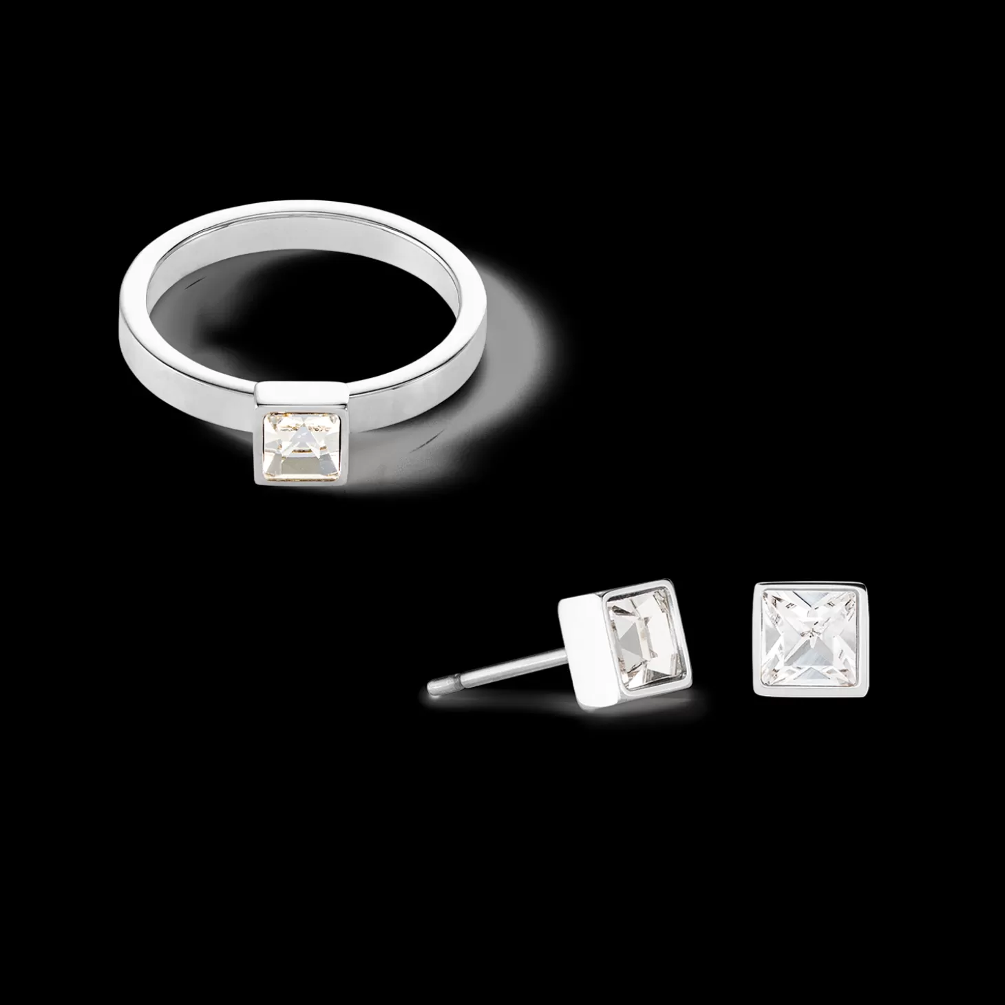 COEUR DE LION Brilliant Square Small Earrings Silver Crystal