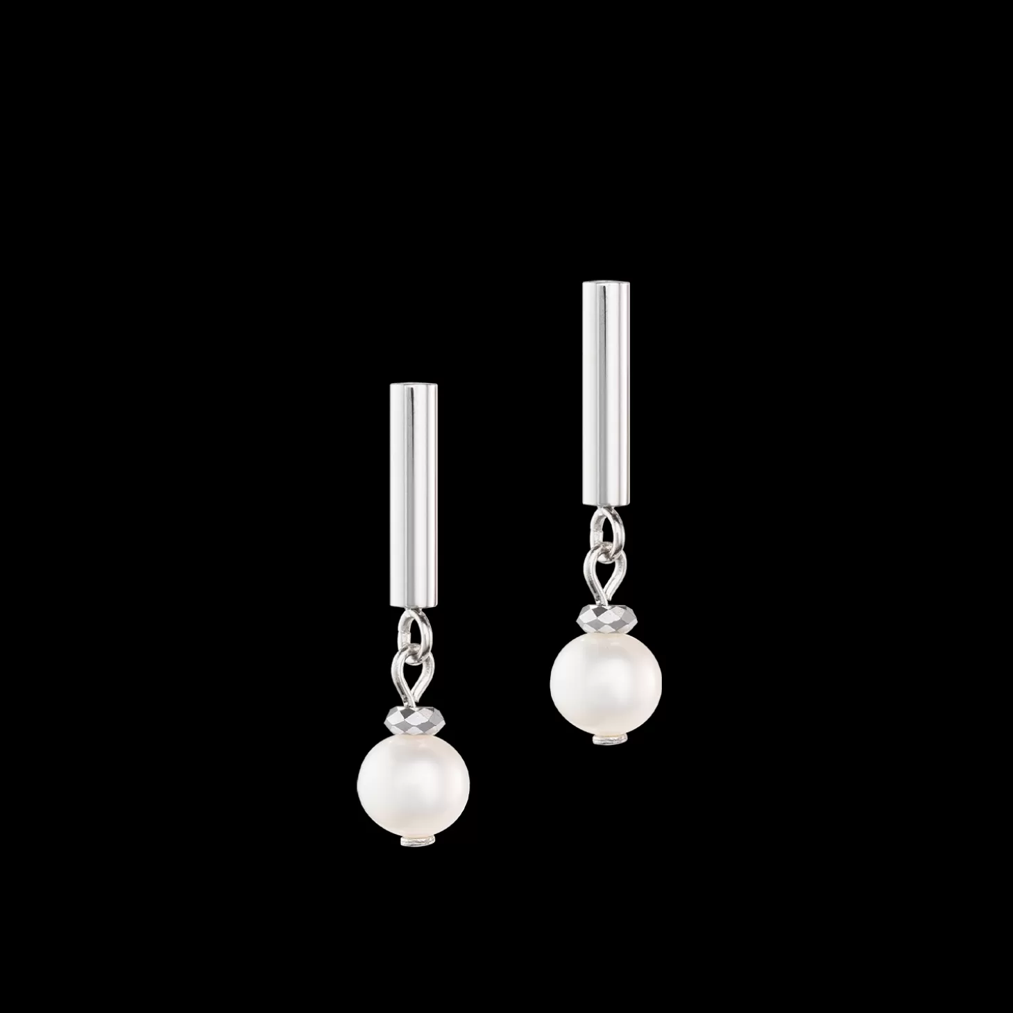 COEUR DE LION Classy Freshwater Pearl Earrings Silver