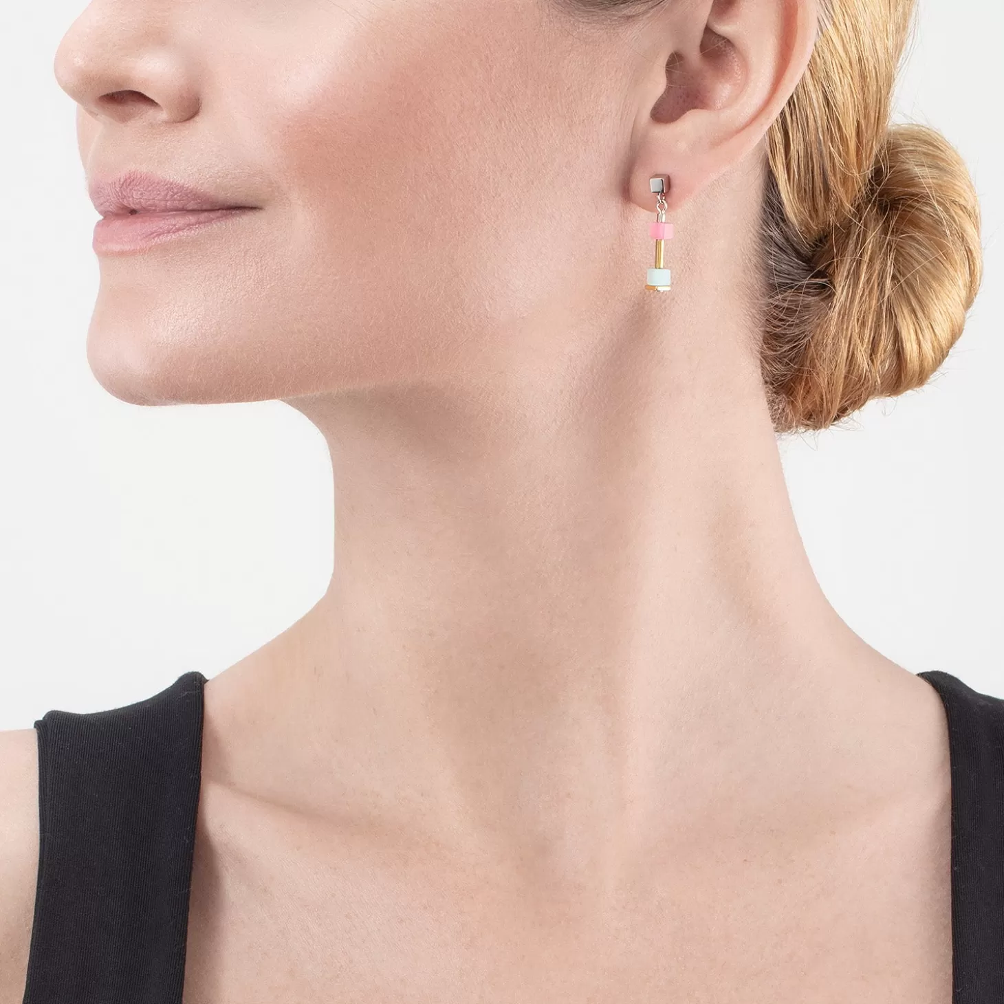 COEUR DE LION Cube Story Delicate Earrings Multicolor Spring