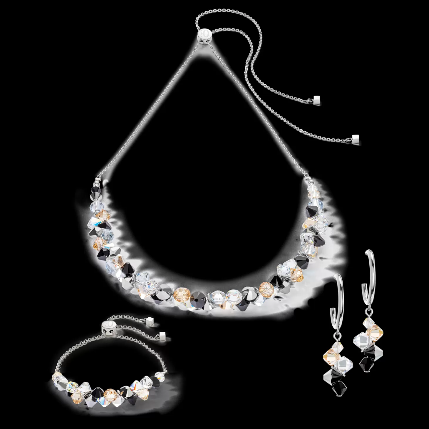 COEUR DE LION Dancing Crystals Earrings Silver Black