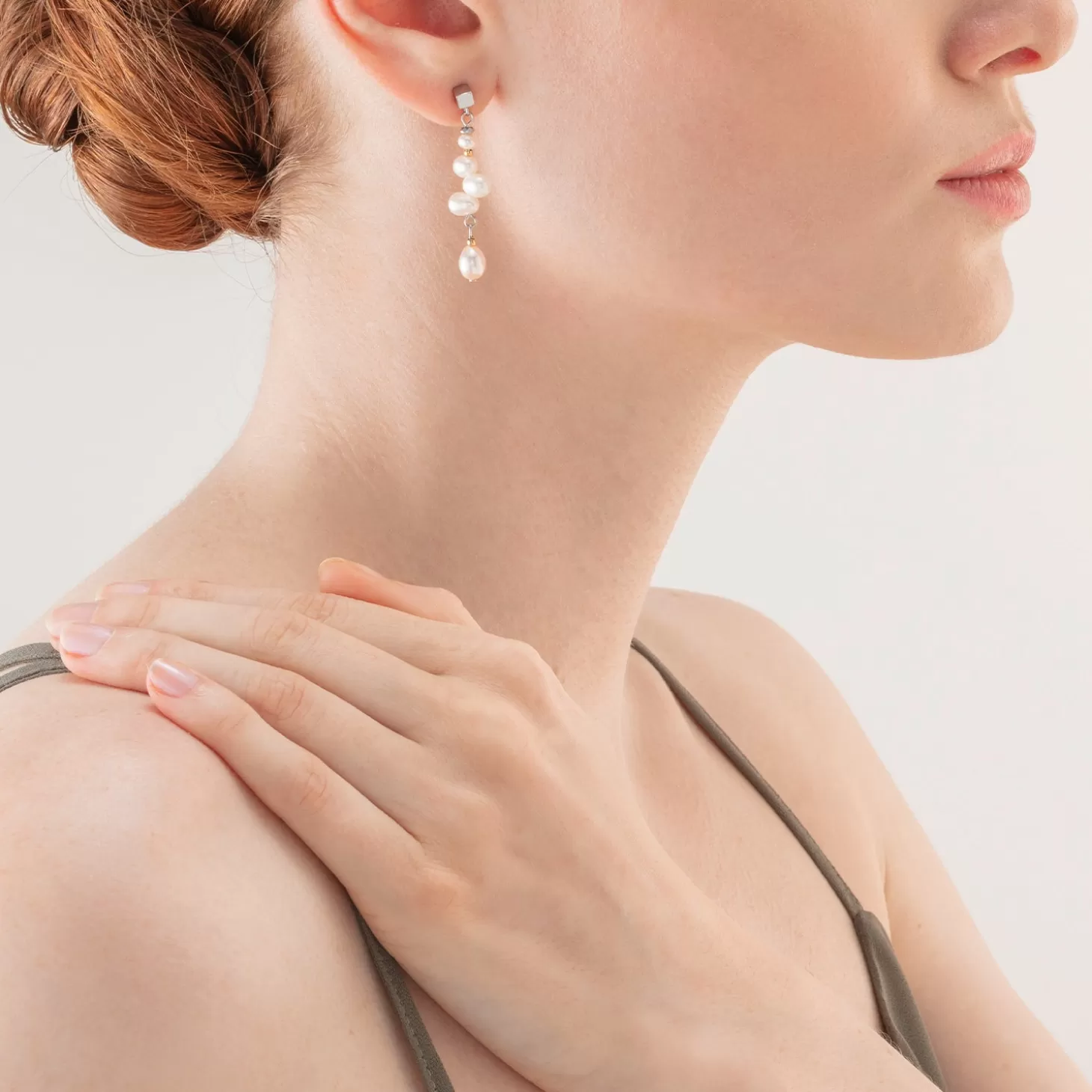 COEUR DE LION Dancing Freshwater Pearls Earrings Bicolor
