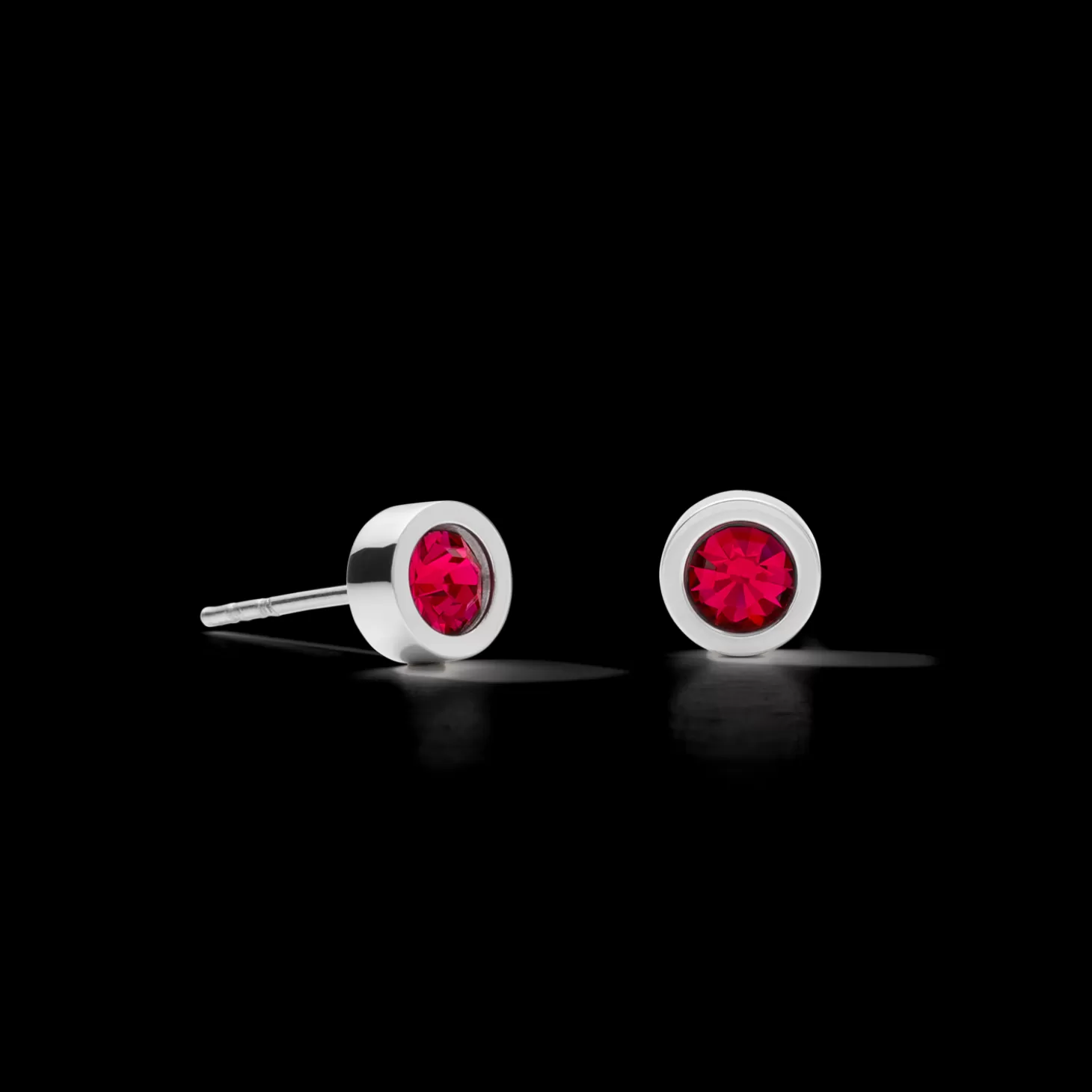 COEUR DE LION Earrings Crystal & Stainless Steel Silver Red