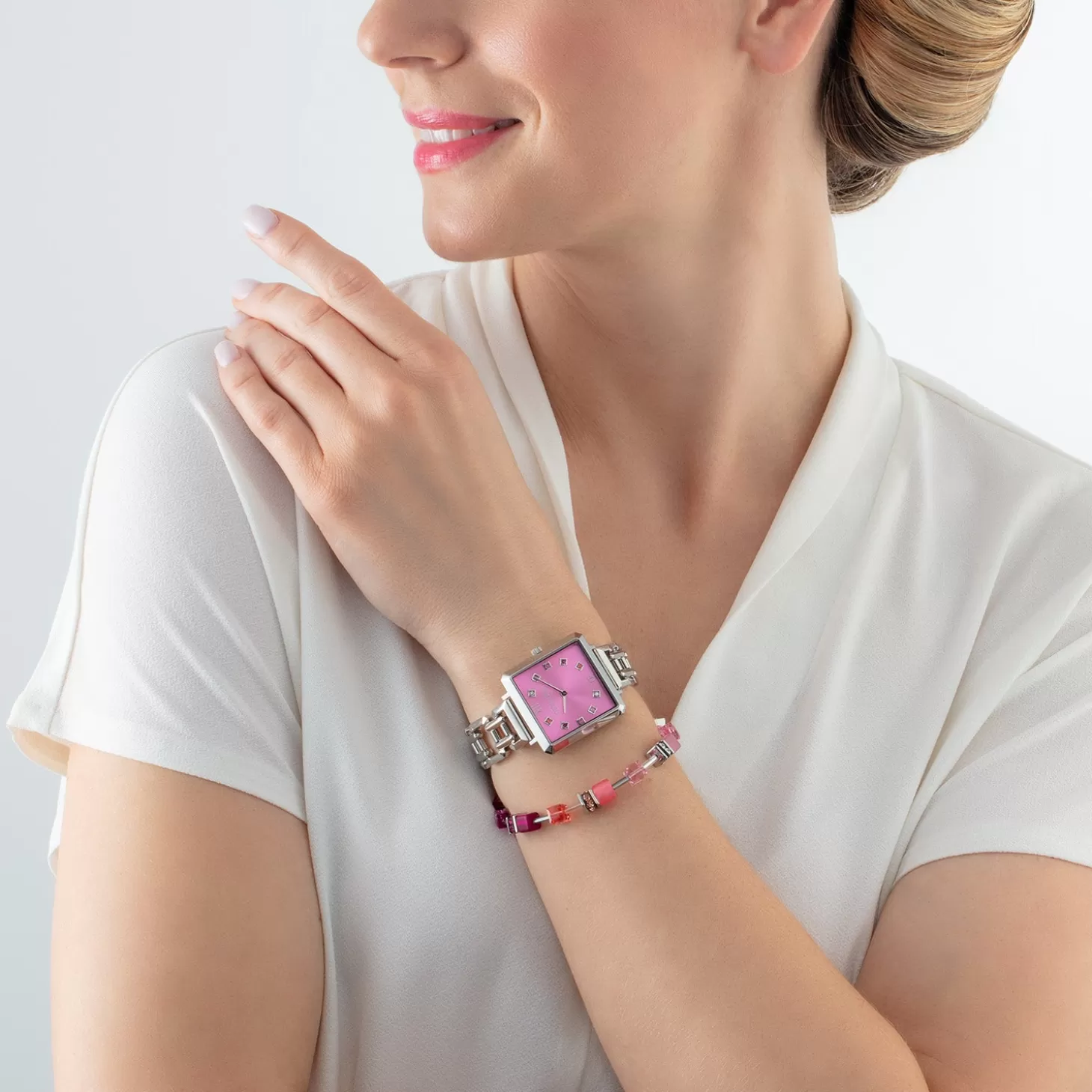 COEUR DE LION Gift Set Watch Iconic Cube Viva Magenta Silver & Geocube® Iconic Bracelet Viva Magenta