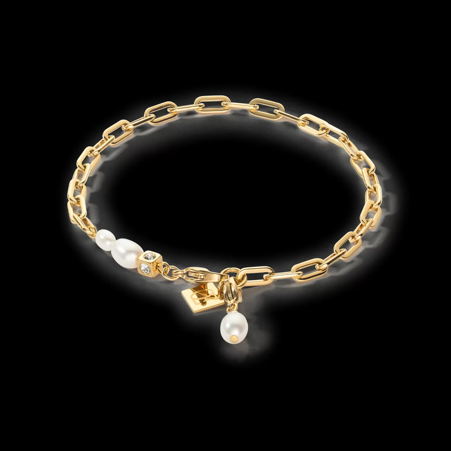 COEUR DE LION Modern Chain Bracelet With Freshwater Pearl Charms Gold