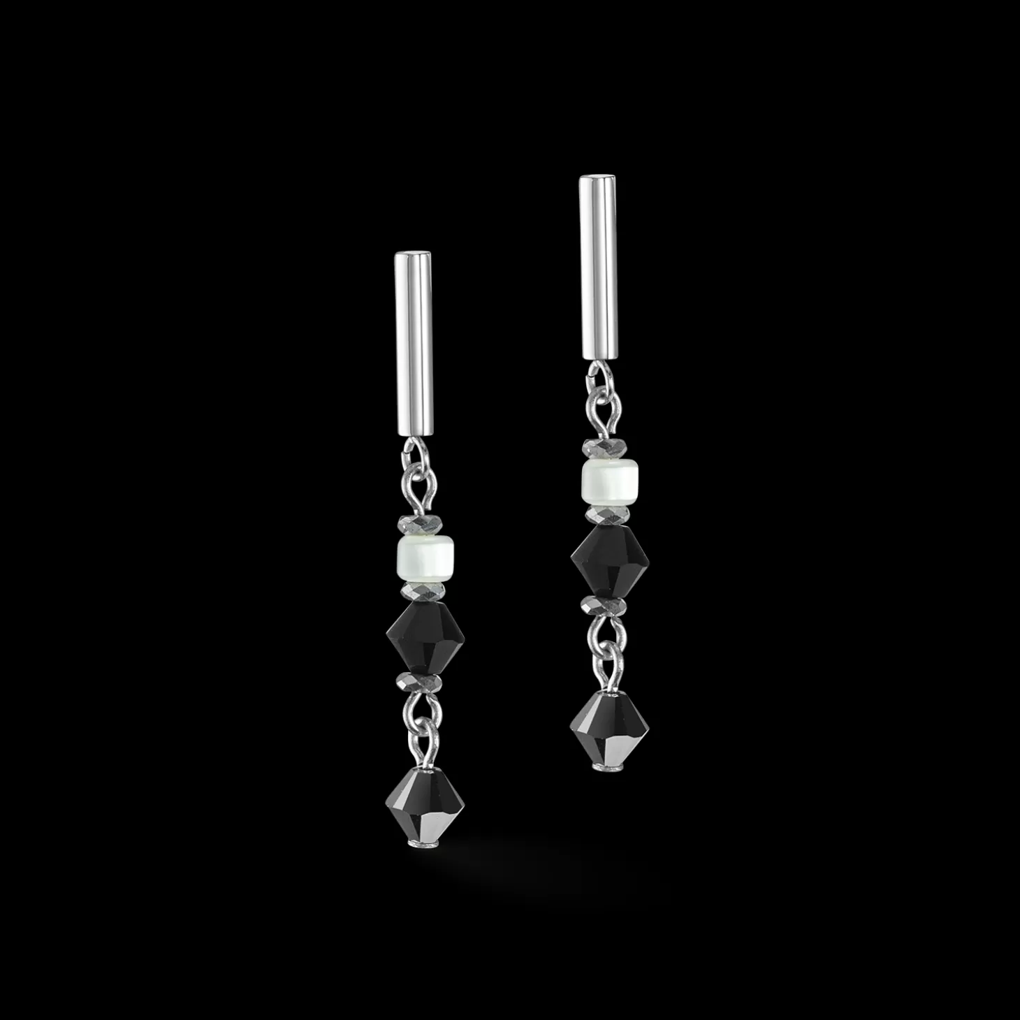 COEUR DE LION Princess Shape Mix Earrings Black-White