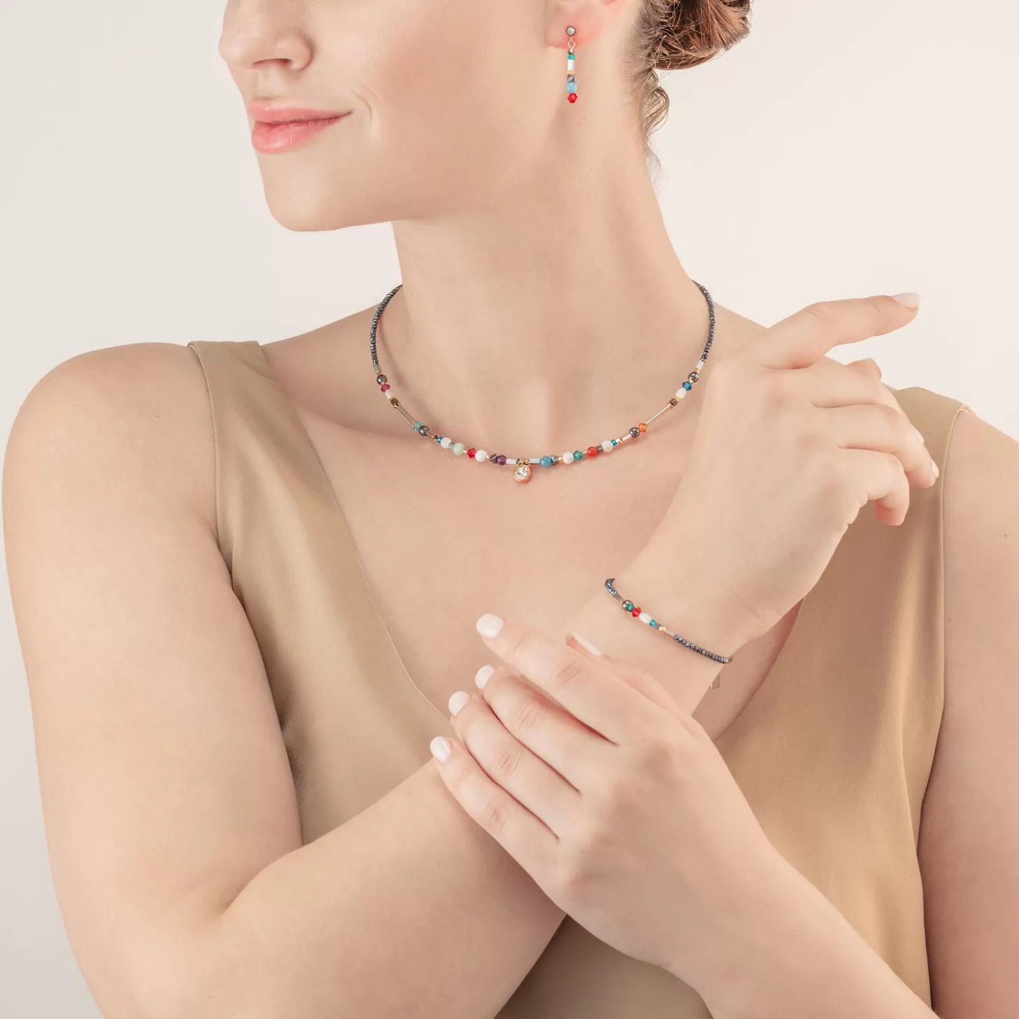 COEUR DE LION Sparkling Dot Gemstone Necklace Multicolour Vintage