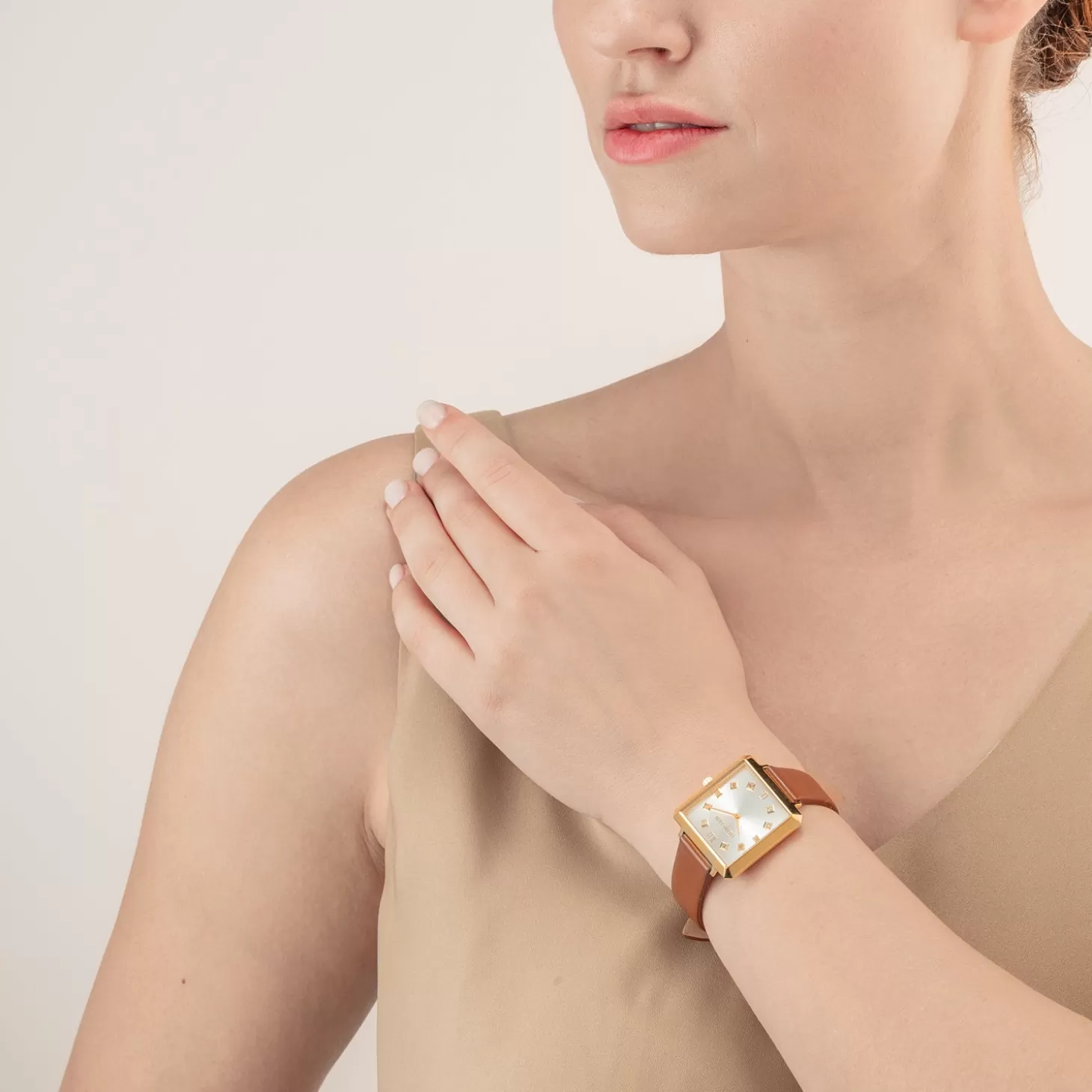 COEUR DE LION Watch Iconic Square Gold White Sunray Bracelet Leather Classy Brown